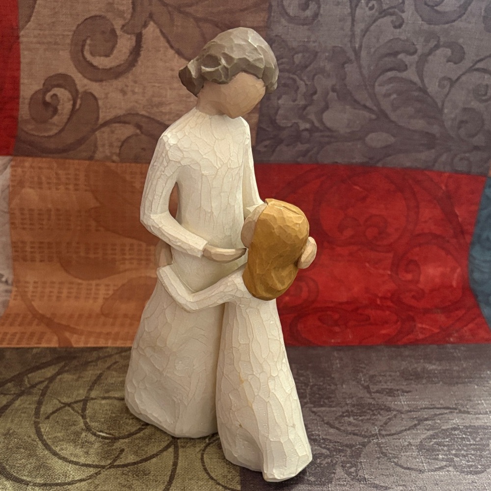 🍃Willow Tree🍂”Mother and Daughter” figurine.